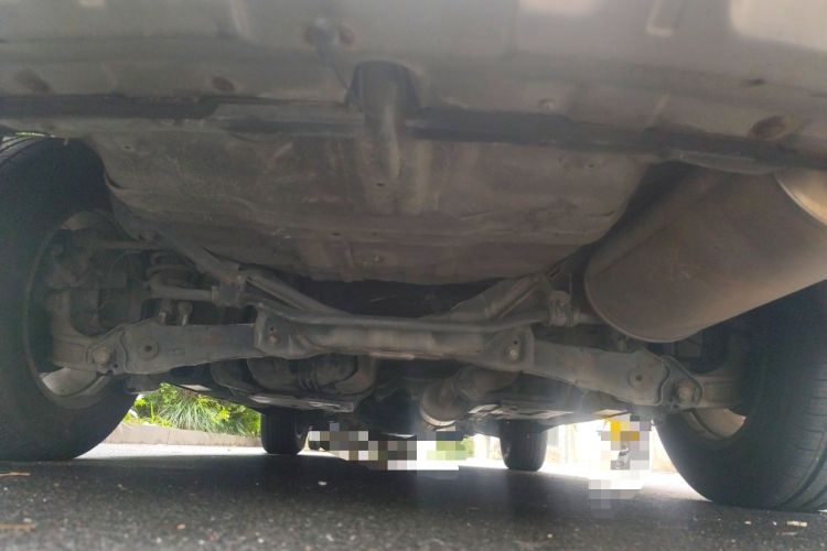 Used Haval H6 2015 Sport Edition 1.5T Manual Two-Wheel Drive Elite Model Chassis Rear