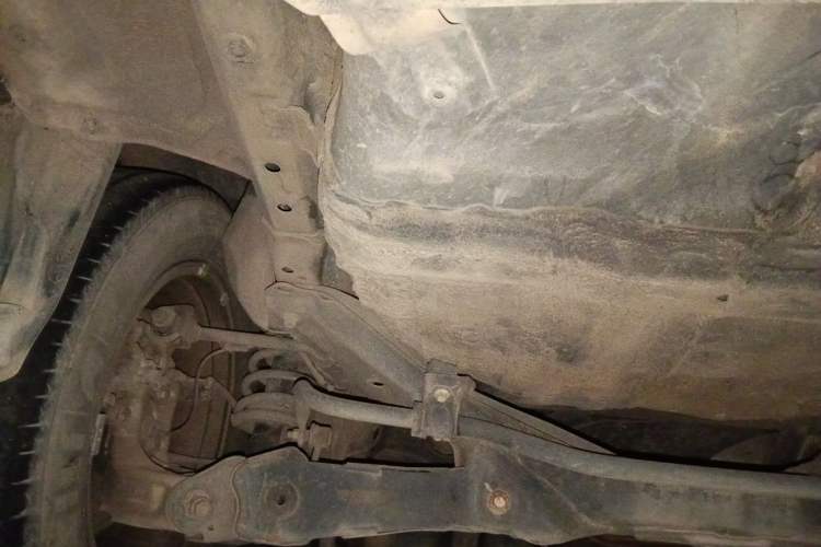 Used Haval H6 2015 Sport Edition 1.5T Manual Two-Wheel Drive Elite Model Chassis Rear Left