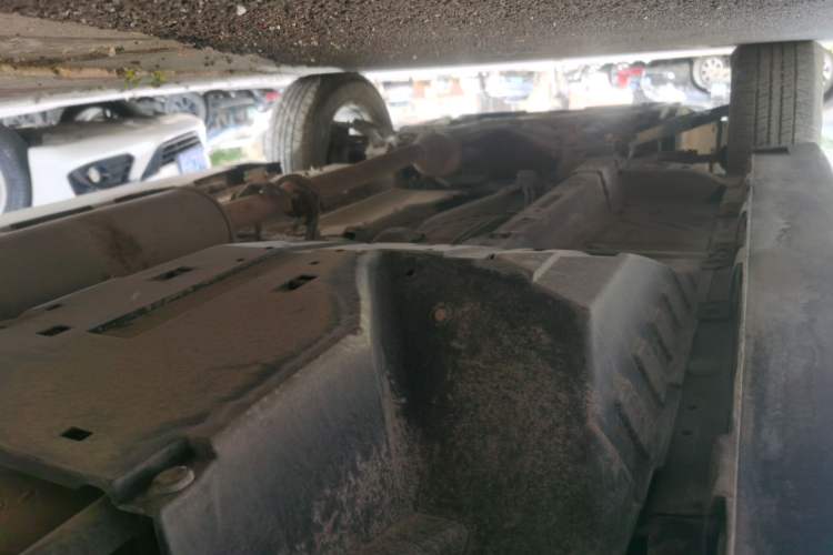 Used Haval H6 2015 Upgraded Model 1.5T Manual Two-Wheel Drive Elite Version Chassis Rear Left