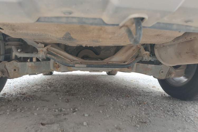 Used Haval H6 2015 Upgraded Model 1.5T Manual Two-Wheel Drive Elite Version Chassis Rear Right