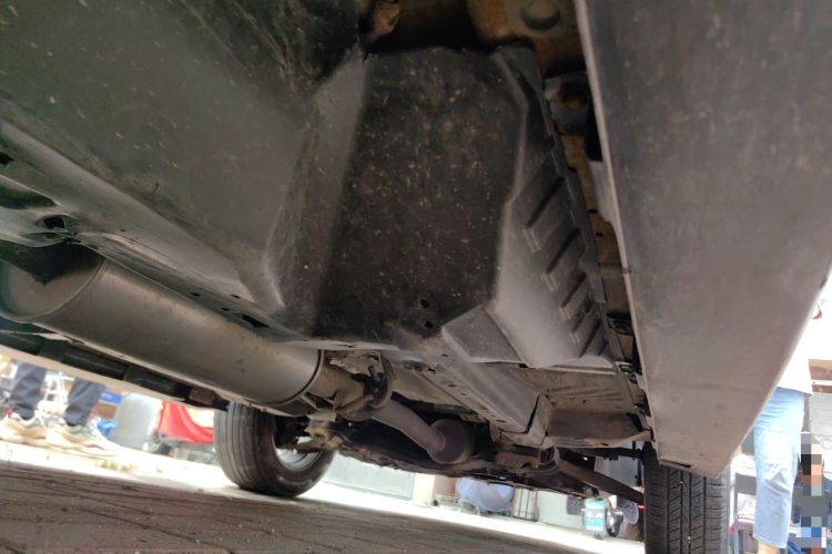 Used Haval H6 2015 Upgraded Model 1.5T Manual Two-Wheel Drive Elite Version Chassis Rear Right