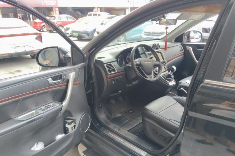 Used Haval H6 2015 Sport Edition 1.5T Manual Two-Wheel Drive Elite Model Driver Seat