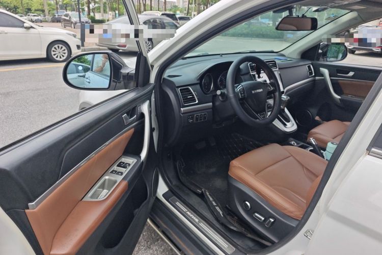 Used Haval H6 2015 Sport Edition 1.5T Automatic Two-Wheel Drive Luxury Model Driver Seat