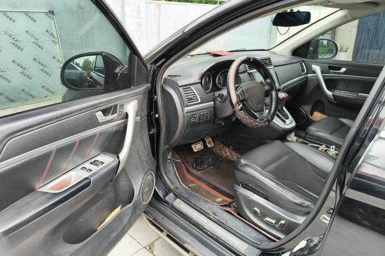 Used Haval H6 2015 Sport Edition 1.5T Automatic Two-Wheel Drive Luxury Model Driver Seat