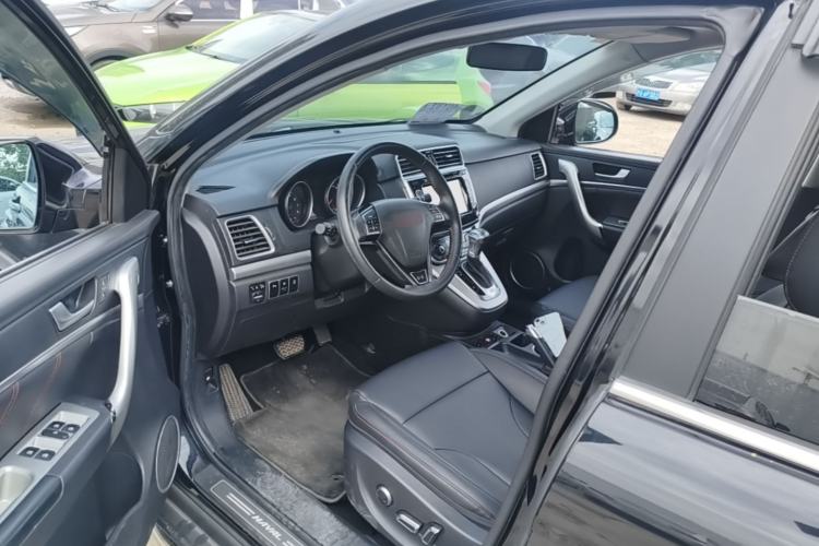 Used Haval H6 2015 Sport Edition 1.5T Automatic Two-Wheel Drive Luxury Model Driver Seat