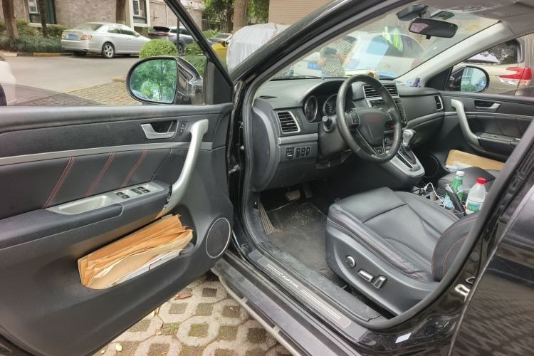 Used Haval H6 2015 Sport Edition 1.5T Automatic Two-Wheel Drive Luxury Model Driver Seat