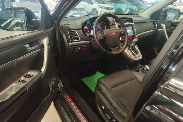 Used Haval H6 2015 Sport Edition 1.5T Automatic Two-Wheel Drive Luxury Model Driver Seat