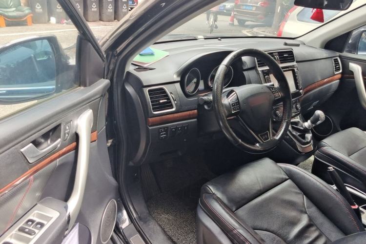 Used Haval H6 2015 Sport Edition 1.5T Manual Two-Wheel Drive Elite Model Driver Seat
