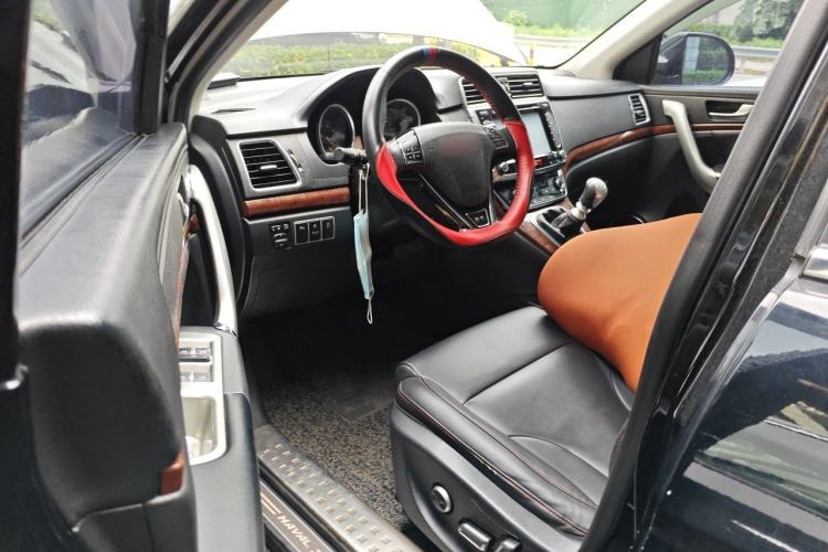 Used Haval H6 2015 Sport Edition 1.5T Manual Two-Wheel Drive Elite Model Driver Seat