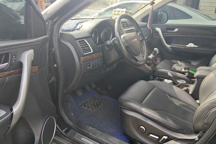 Used Haval H6 2015 Sport Edition 1.5T Manual Two-Wheel Drive Elite Model Driver Seat
