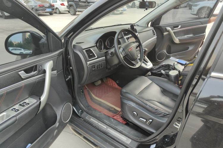 Used Haval H6 2015 Sport Edition 1.5T Automatic Two-Wheel Drive Luxury Model Driver Seat