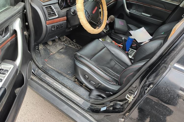 Used Haval H6 2015 Sport Edition 1.5T Manual Two-Wheel Drive Elite Model Driver Seat