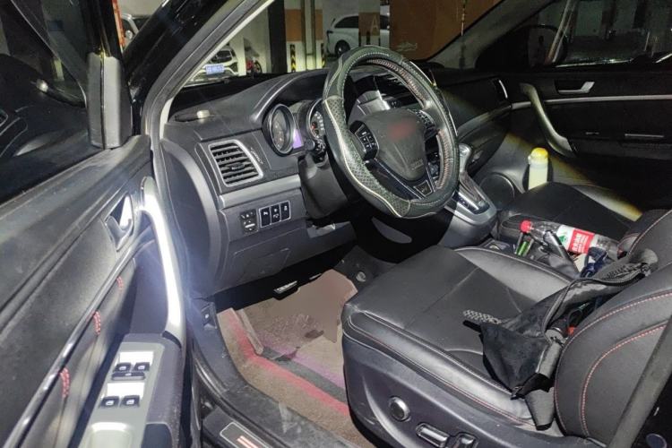 Used Haval H6 2015 Sport Edition 1.5T Automatic Two-Wheel Drive Luxury Model Driver Seat