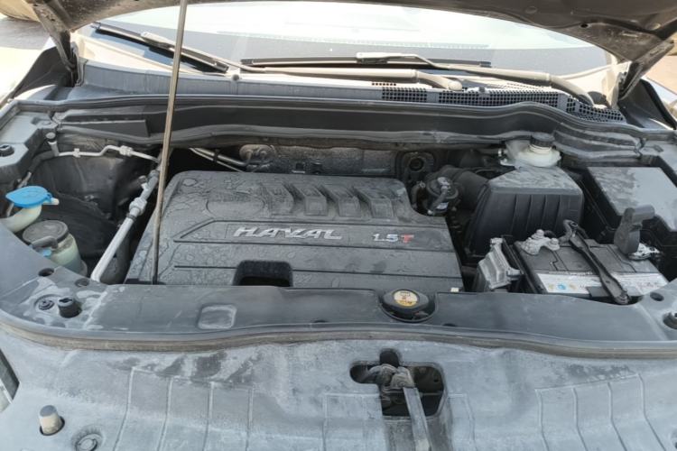 Used Haval H6 2015 Sport Edition 1.5T Automatic Two-Wheel Drive Luxury Model Engine Bay