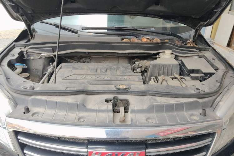Used Haval H6 2015 Sport Edition 1.5T Manual Two-Wheel Drive Elite Model Engine Bay