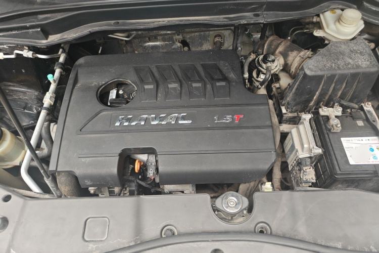 Used Haval H6 2015 Sport Edition 1.5T Automatic Two-Wheel Drive Luxury Model Engine Bay