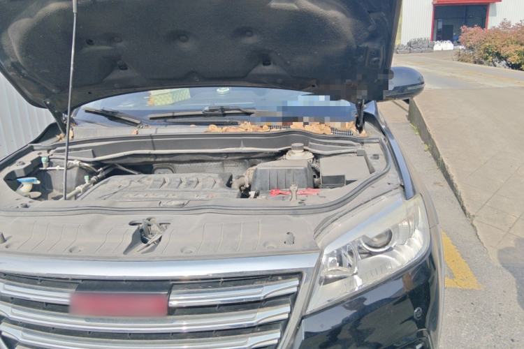 Used Haval H6 2015 Sport Edition 1.5T Manual Two-Wheel Drive Elite Model Engine Bay Left