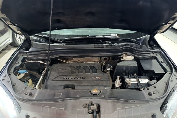 Used Haval H6 2015 Sport Edition 1.5T Automatic Two-Wheel Drive Luxury Model Engine Bay