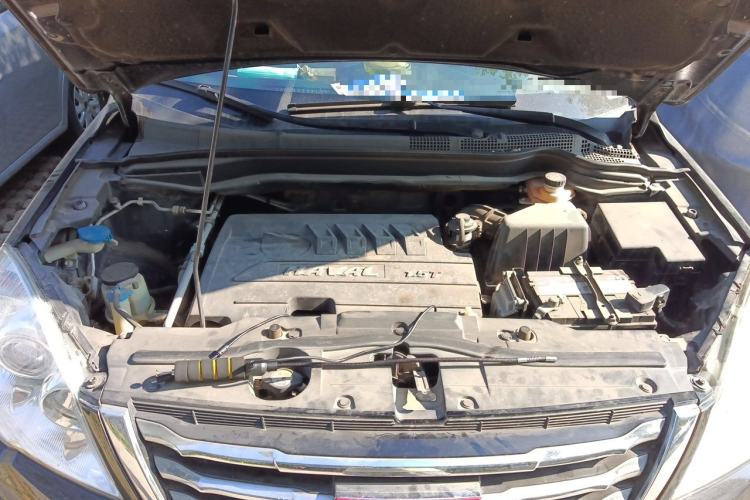 Used Haval H6 2015 Upgraded Model 1.5T Manual Two-Wheel Drive Elite Version Engine Bay