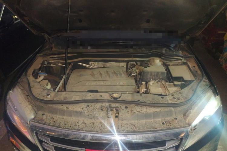 Used Haval H6 2015 Sport Edition 1.5T Automatic Two-Wheel Drive Luxury Model Engine Bay
