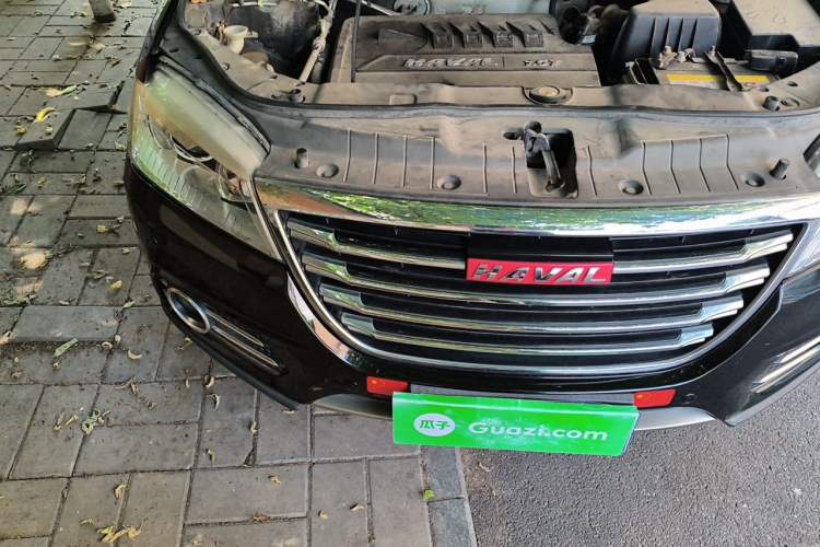 Used Haval H6 2015 Sport Edition 1.5T Automatic Two-Wheel Drive Luxury Model Engine Bay Right