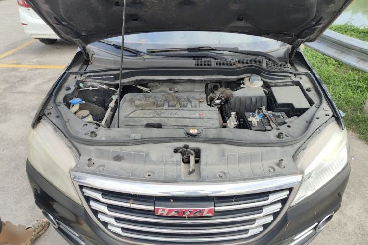 Used Haval H6 2015 Sport Edition 1.5T Automatic Two-Wheel Drive Luxury Model Engine Bay