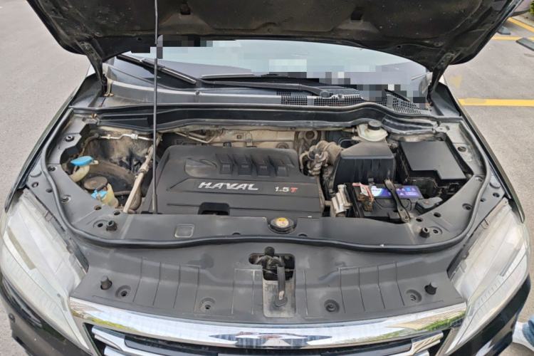Used Haval H6 2015 Sport Edition 1.5T Automatic Two-Wheel Drive Luxury Model Engine Bay