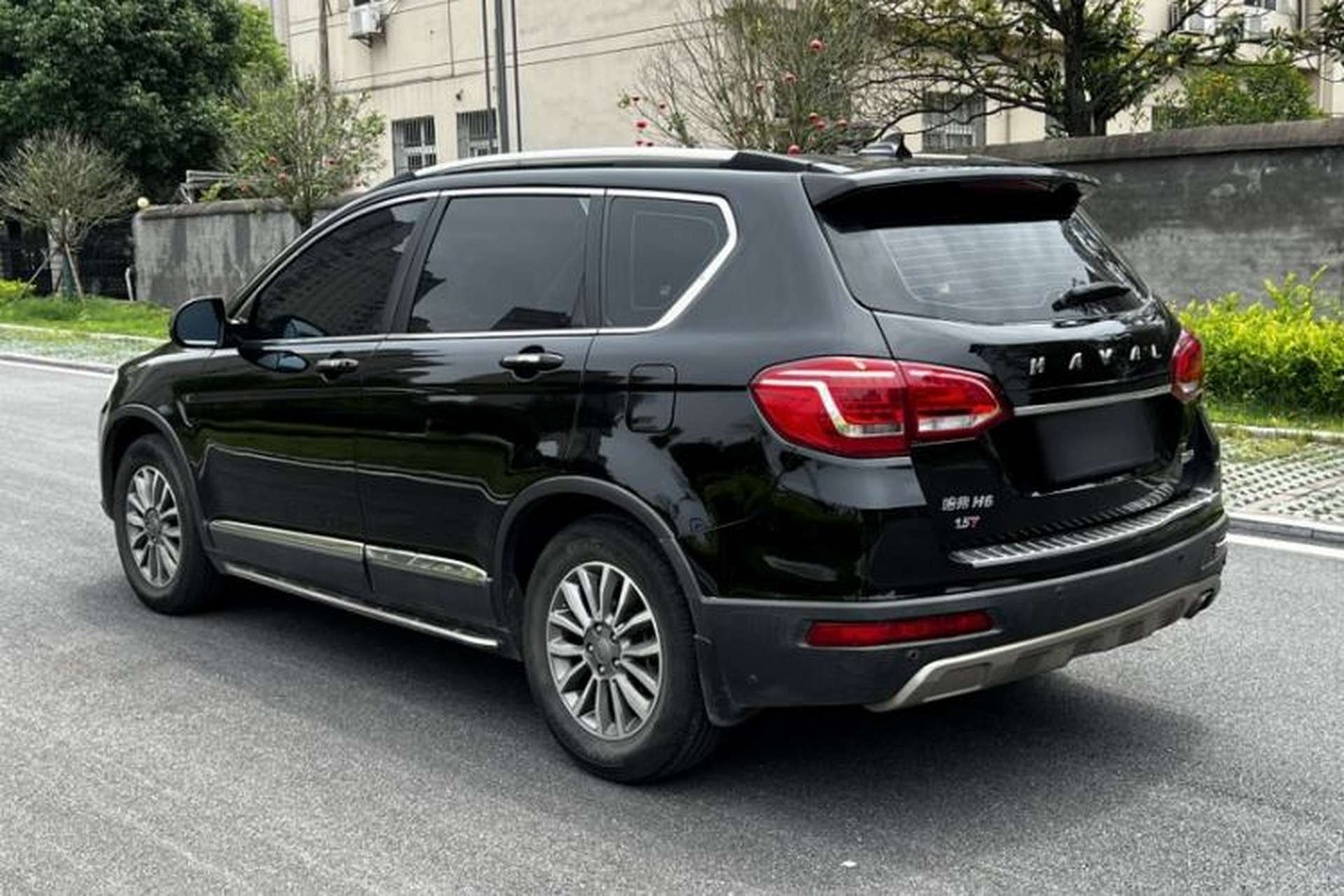 Used Haval H6 2015 Sport Edition 1.5T Automatic Two-Wheel Drive Luxury Model Exterior 1