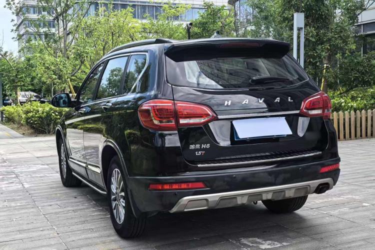 Used Haval H6 2015 Sport Edition 1.5T Automatic Two-Wheel Drive Luxury Model Exterior 2
