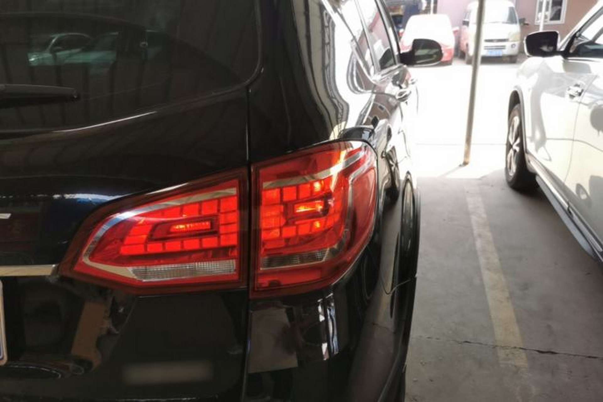 Used Haval H6 2015 Revised Version Sport Edition 1.5T Manual Transmission Two-Wheel Drive Elite Grade Exterior 3