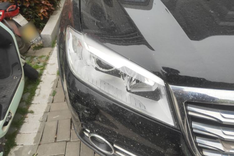 Used Haval H6 2015 Sport Edition 1.5T Manual Two-Wheel Drive Elite Model Exterior 6