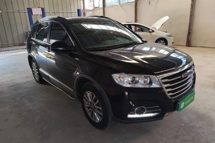 Used Haval H6 2015 Sport Edition 1.5T Automatic Two-Wheel Drive Luxury Model Front Right 45 Deg