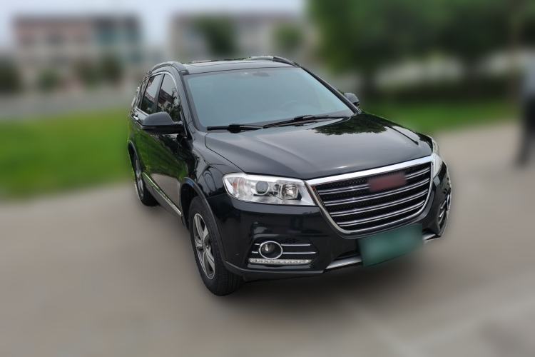 Used Haval H6 2015 Upgraded Model 1.5T Manual Two-Wheel Drive Prestige Version Front Right 45 Deg
