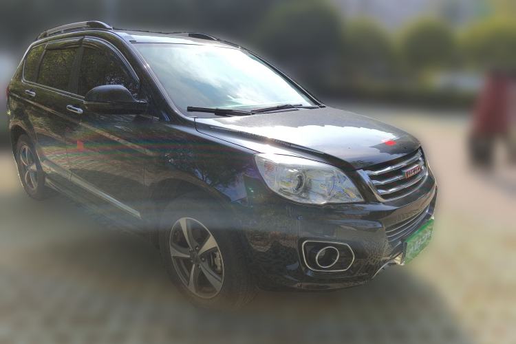 Used Haval H6 2015 Upgraded Model 1.5T Manual Two-Wheel Drive Elite Version Front Right 45 Deg