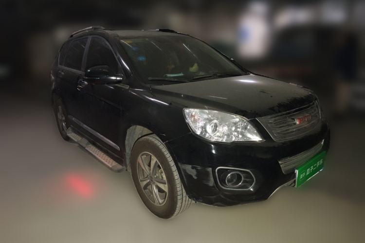 Used Haval H6 2015 Upgraded Model 1.5T Manual Two-Wheel Drive Elite Version Front Right 45 Deg