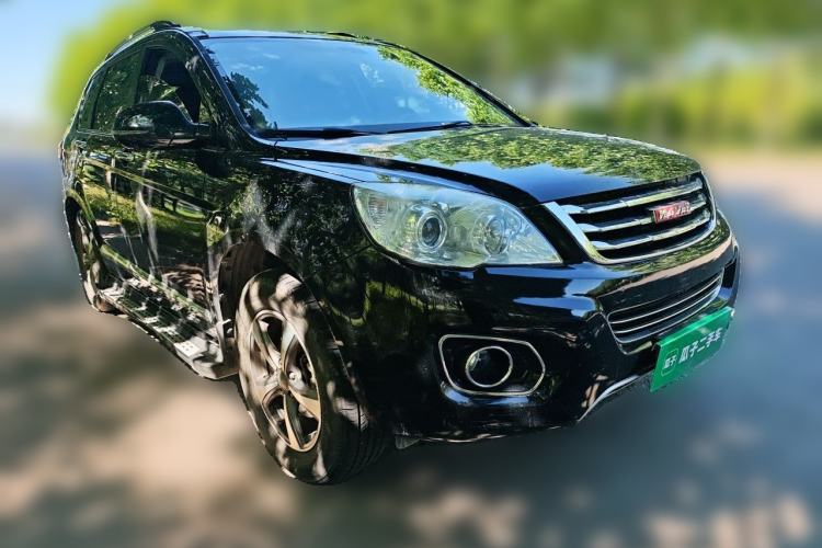 Used Haval H6 2015 Upgraded Model 1.5T Manual Two-Wheel Drive Elite Version Front Right 45 Deg
