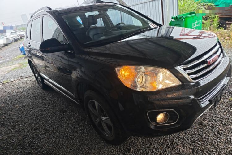 Used Haval H6 2015 Upgraded Model 1.5T Manual Two-Wheel Drive Elite Version Front Right 45 Deg
