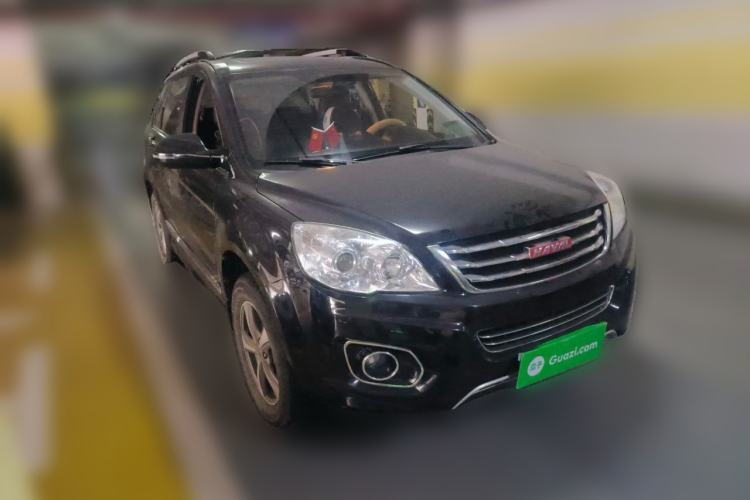 Used Haval H6 2015 Upgraded Model 1.5T Manual Two-Wheel Drive Elite Version Front Right 45 Deg