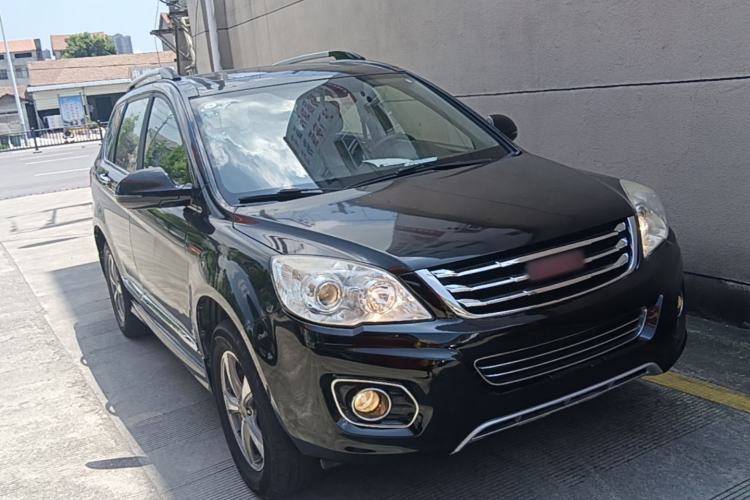 Used Haval H6 2015 Upgraded Model 1.5T Manual Two-Wheel Drive Elite Version Front Right 45 Deg