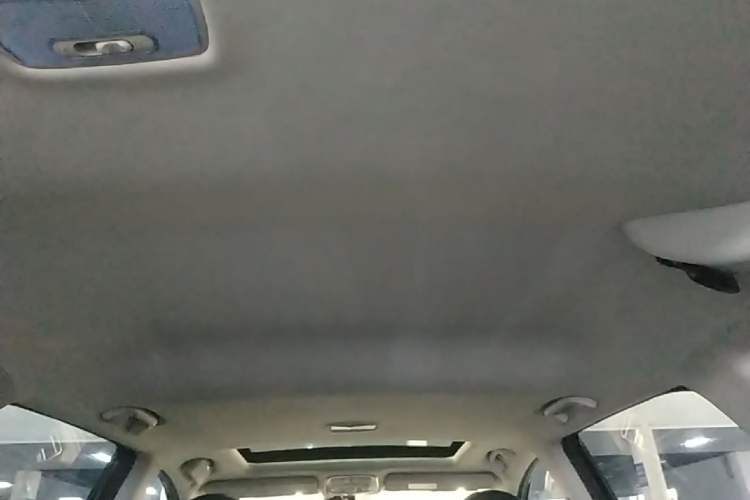 Used Haval H6 2015 Sport Edition 1.5T Automatic Two-Wheel Drive Luxury Model Headliner