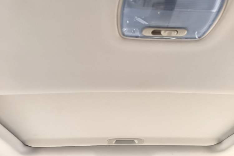 Used Haval H6 2015 Sport Edition 1.5T Automatic Two-Wheel Drive Luxury Model Headliner