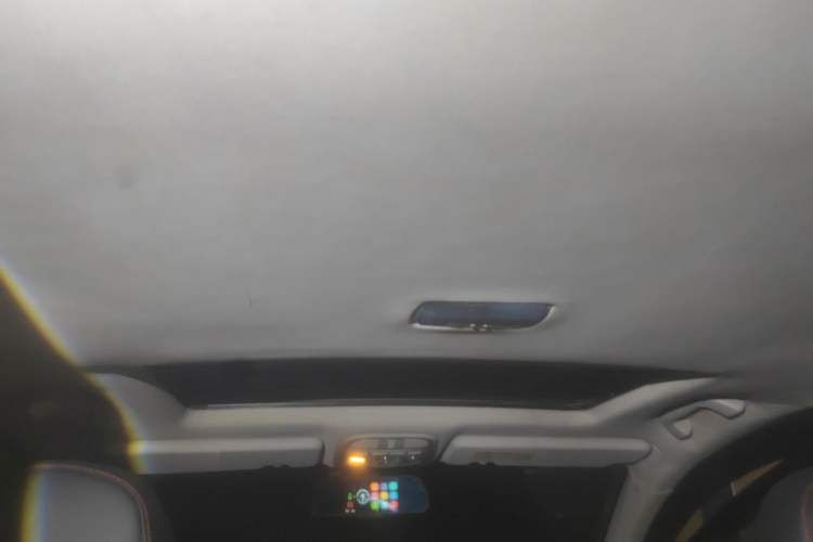Used Haval H6 2015 Sport Edition 1.5T Automatic Two-Wheel Drive Luxury Model Headliner