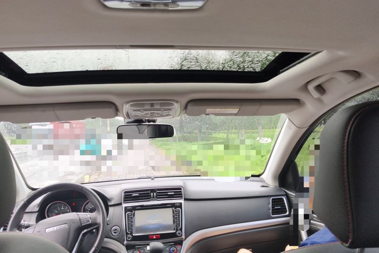 Used Haval H6 2015 Sport Edition 1.5T Automatic Two-Wheel Drive Luxury Model Headliner