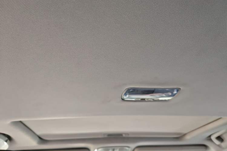 Used Haval H6 2015 Sport Edition 1.5T Manual Two-Wheel Drive Elite Model Headliner