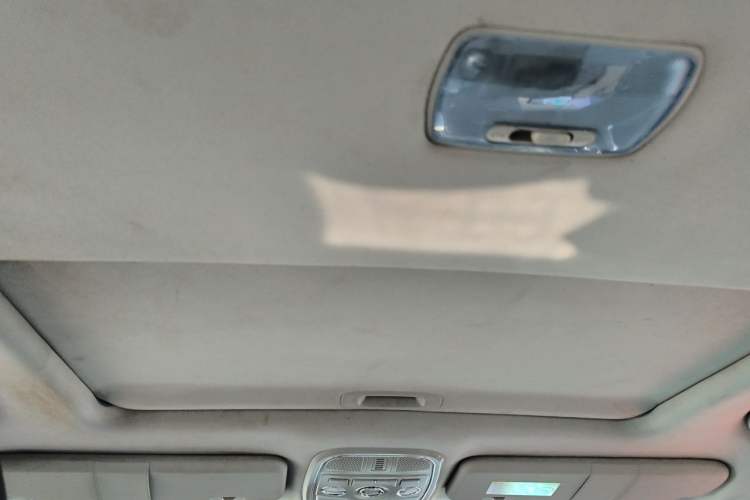 Used Haval H6 2015 Sport Edition 1.5T Automatic Two-Wheel Drive Luxury Model Headliner