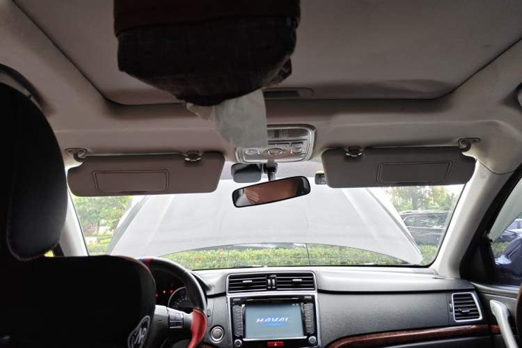 Used Haval H6 2015 Sport Edition 1.5T Manual Two-Wheel Drive Elite Model Headliner