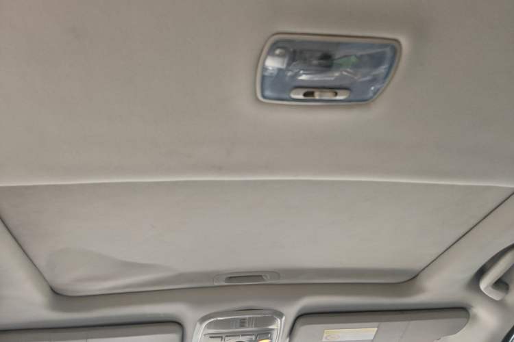 Used Haval H6 2015 Sport Edition 1.5T Manual Two-Wheel Drive Elite Model Headliner