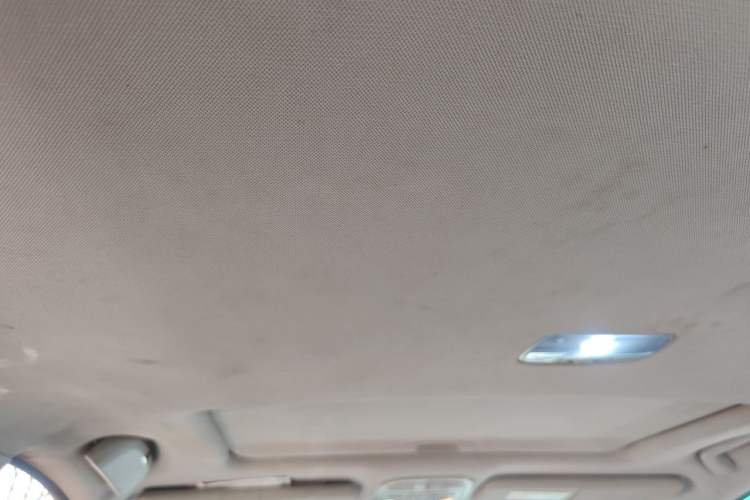 Used Haval H6 2015 Sport Edition 1.5T Automatic Two-Wheel Drive Luxury Model Headliner