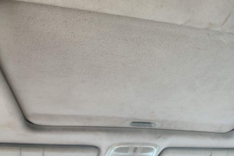Used Haval H6 2015 Sport Edition 1.5T Automatic Two-Wheel Drive Luxury Model Headliner