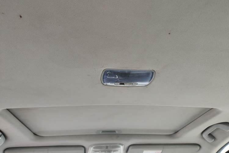 Used Haval H6 2015 Upgraded Model 1.5T Manual Two-Wheel Drive Elite Version Headliner